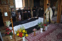Înmormântarea monahiei Antonia Istrate de la mănăstirea Vasiova